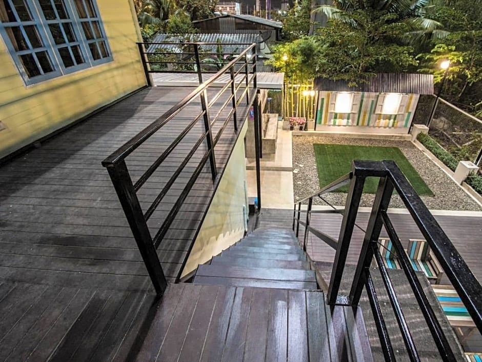 Nang Ta Yon @ Ban Thap Chang Hostel