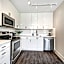 Spacious 4BR Luxury Condo Steps to French Quarter