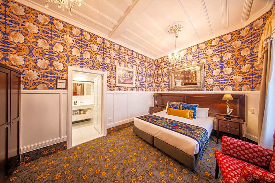 Prince's Gate Hotel