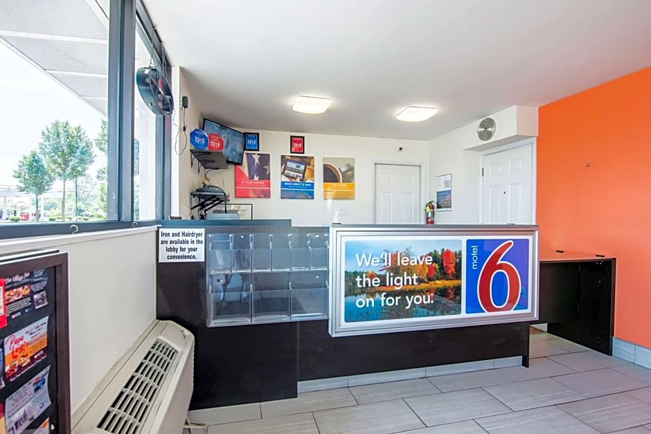 Motel 6 Glassboro, NJ - Rowan University