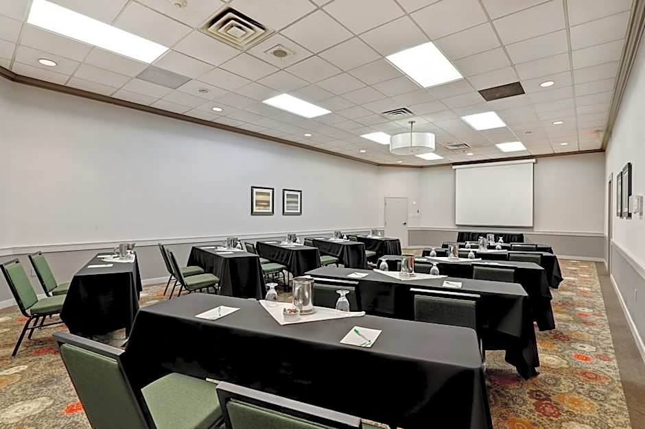 Holiday Inn Guelph Hotel & Conference Centre