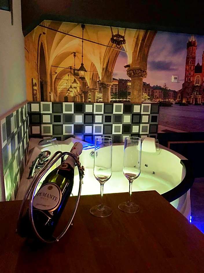 UNDERGROUND Jacuzzi Rooms