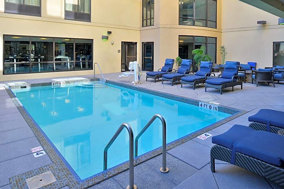 Courtyard by Marriott Wilmington Downtown/Historic District