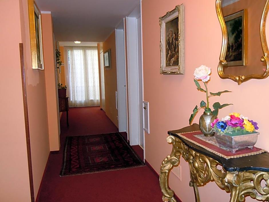 Swiss Lodge Nassa Garni