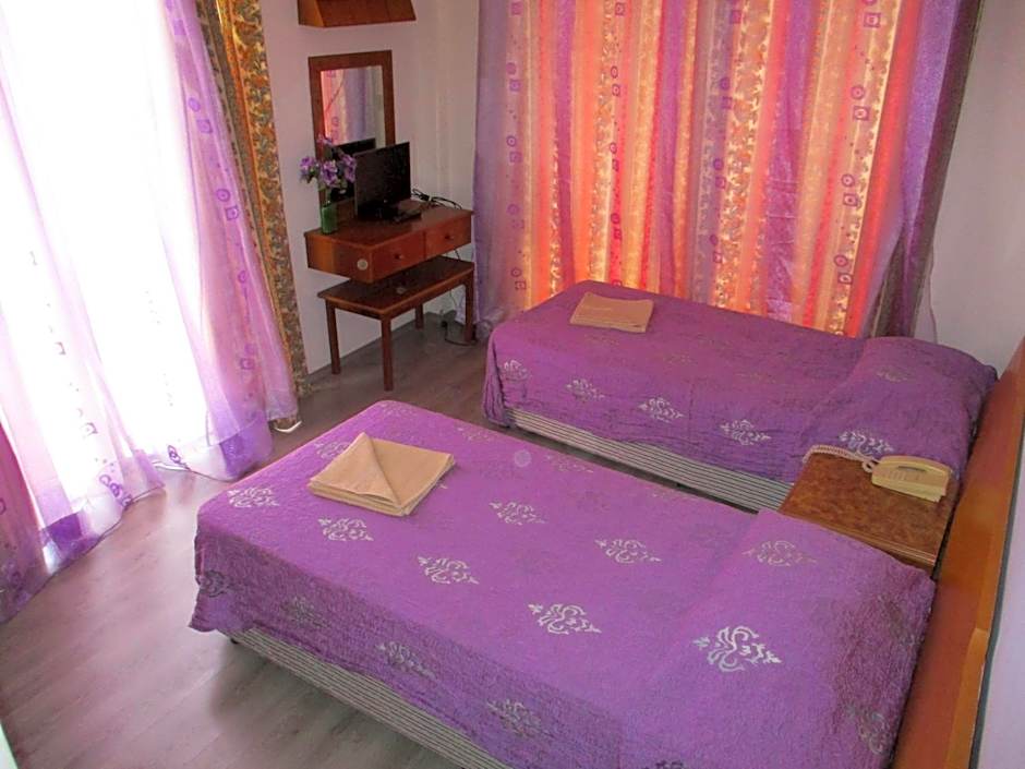 Onisillos Hotel