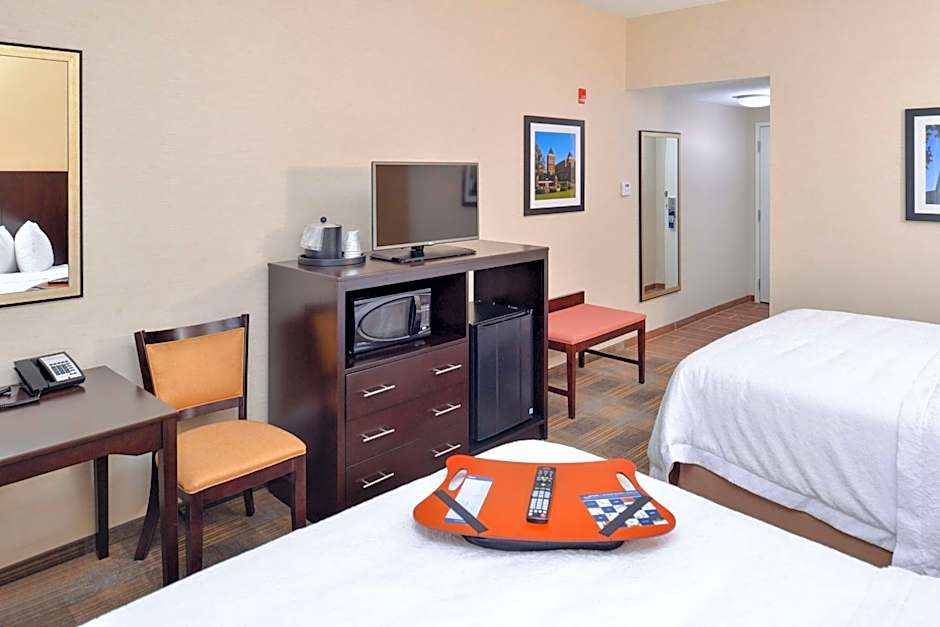 Hampton Inn By Hilton & Suites California University-Pittsburgh