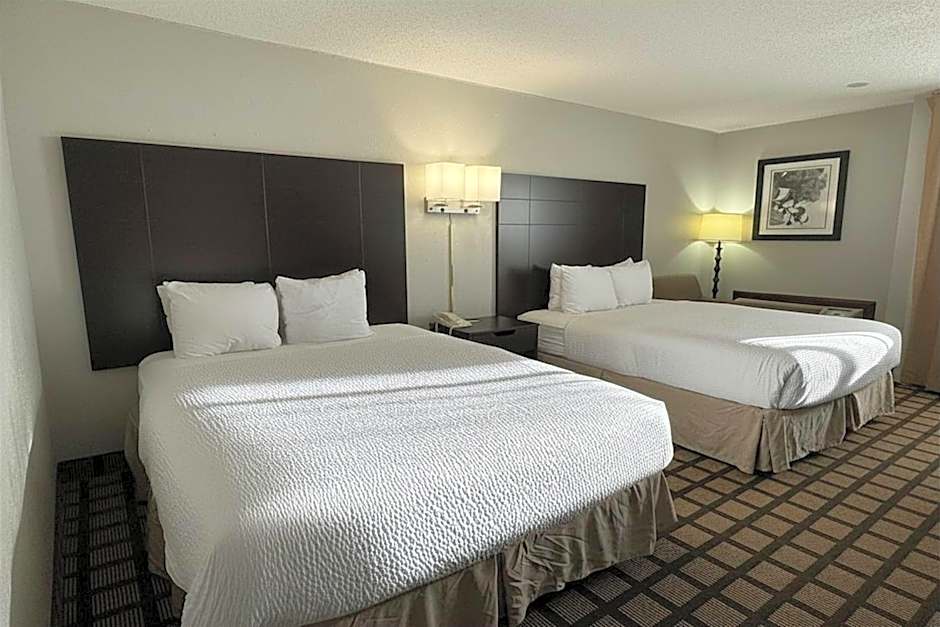Baymont by Wyndham Queensbury/Lake George