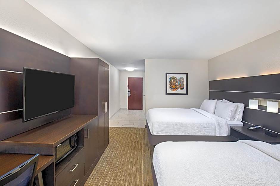 Holiday Inn Express & Suites Locust Grove By IHG