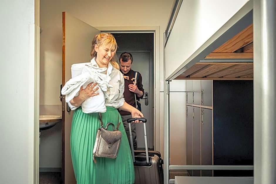 Auberge de Jeunesse de Tournai - Youth Hostel