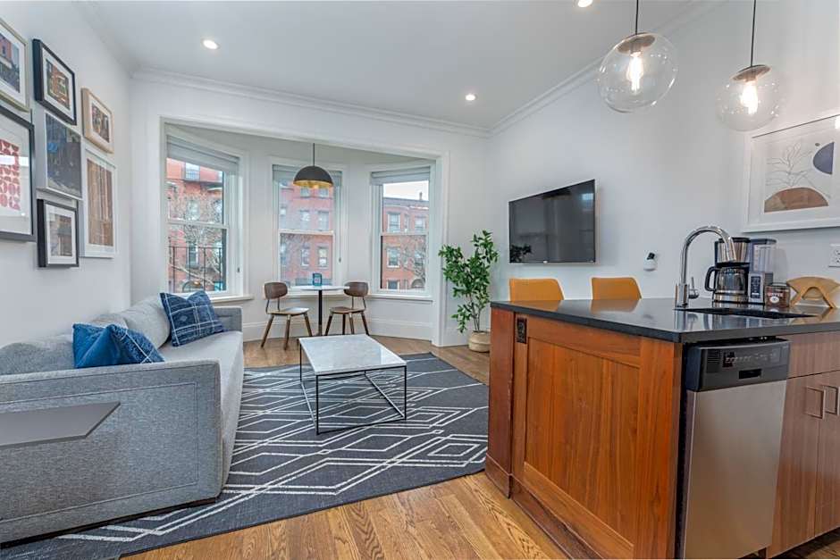 304 Newbury Street by Thatch