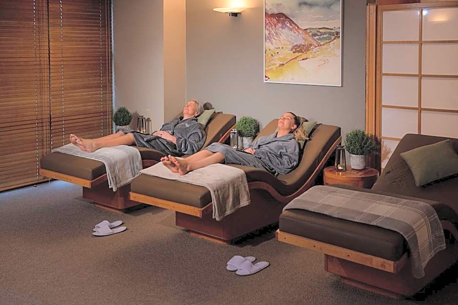 North Lakes Hotel and Spa