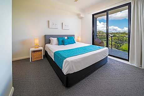 1-Bedroom Beachfront Apartment