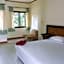 Jinta Hotel Nathon Beach