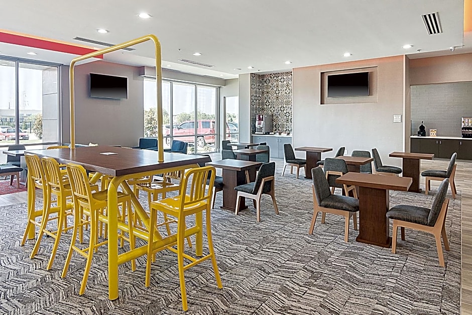 Four Points by Sheraton Plano