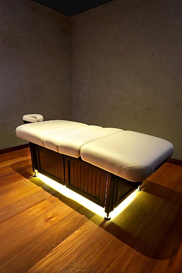 Le Meridien Pyramids Hotel & Spa