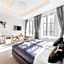 Six Suites, Old Town