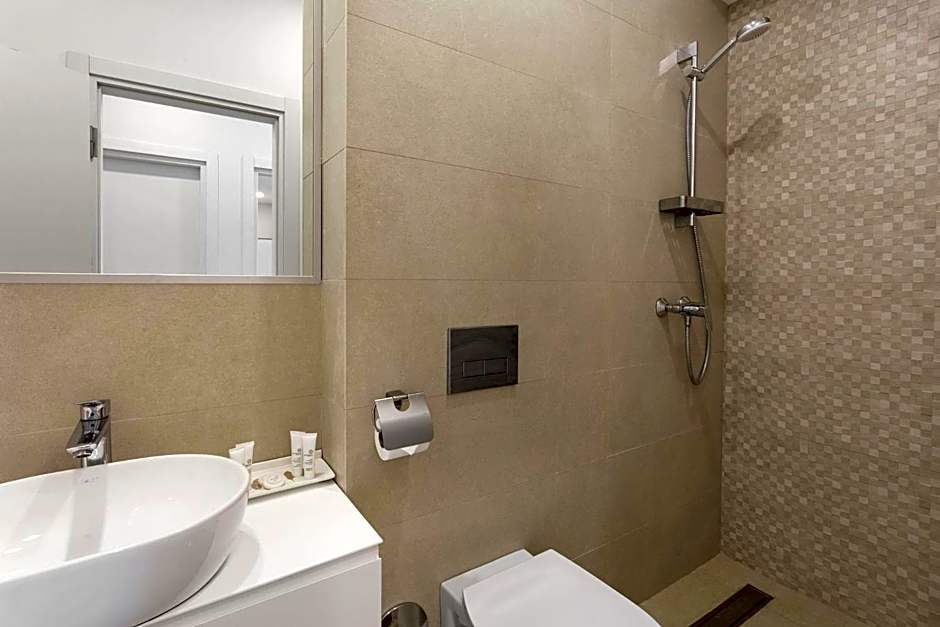 Athina Suites Hotel