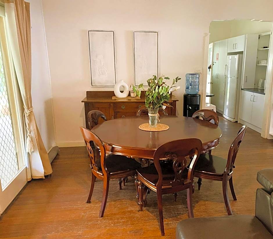 The Retreat Port Stephens