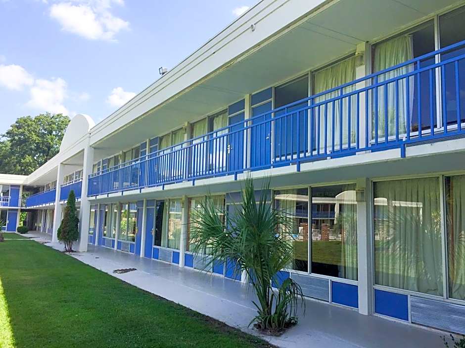 Econo Lodge
