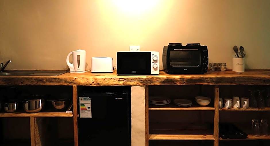 Away with the Fairies Nature Lodge and Backpackers