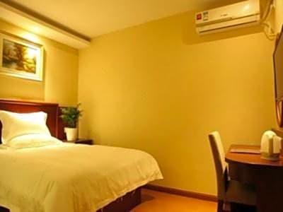 GreenTree Inn Kunshan Huaqiao Building materials Conch Hotel