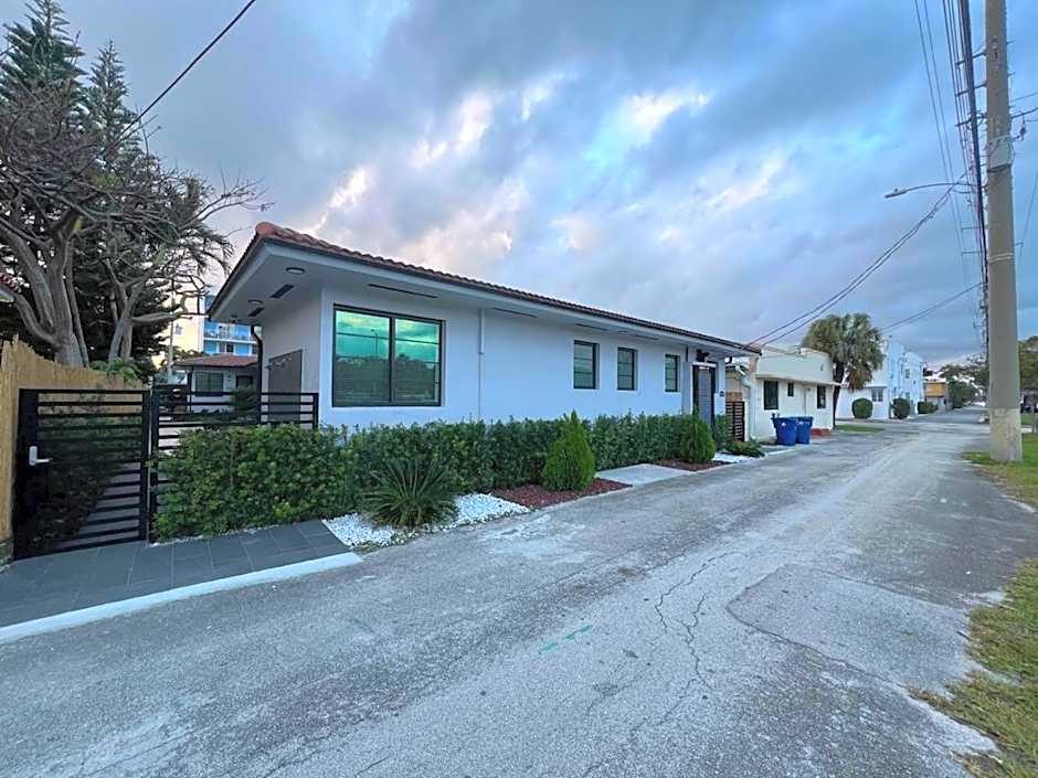 Los Patios Home Suites