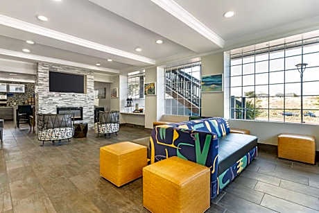 Best Western Marina State Beach