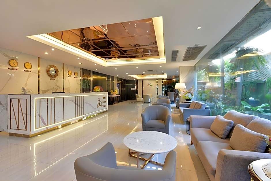 Three Seasons Bangkok