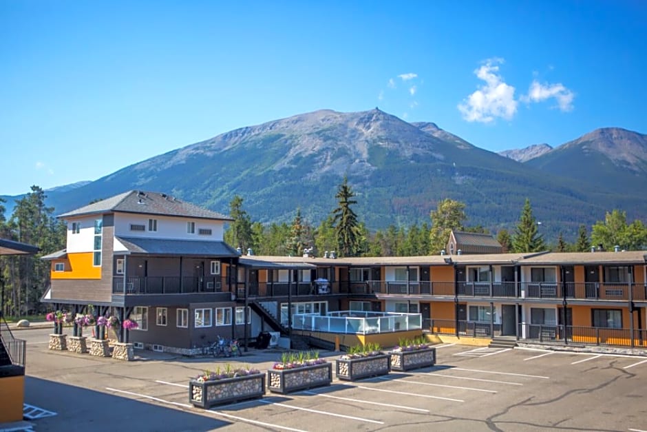 Mount Robson Inn