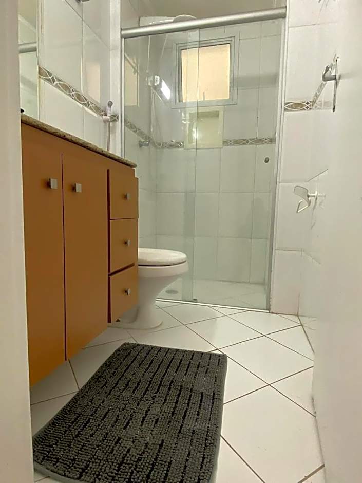 Apartamento no Guarujá com vista para o mar - Praia das Astúrias