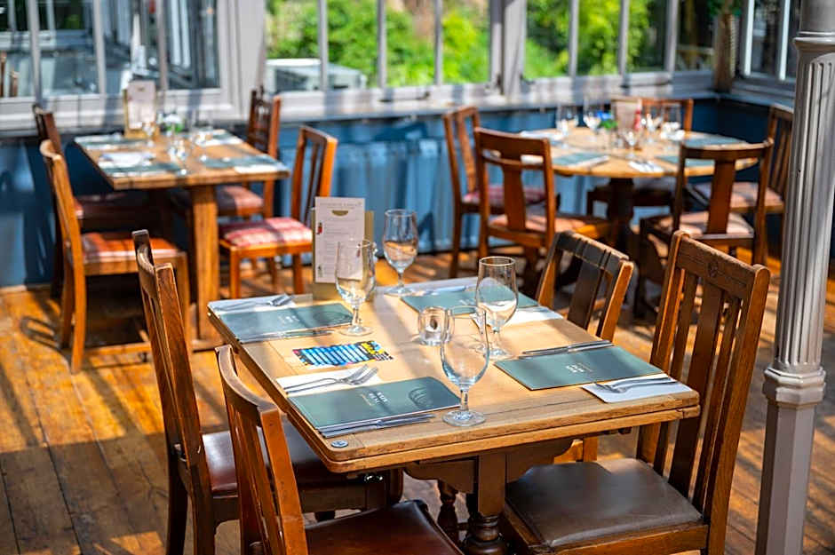 Cedars Inn by Greene King Inns