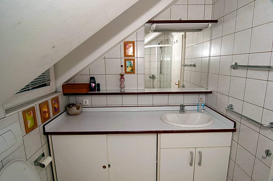 H2O Hostel