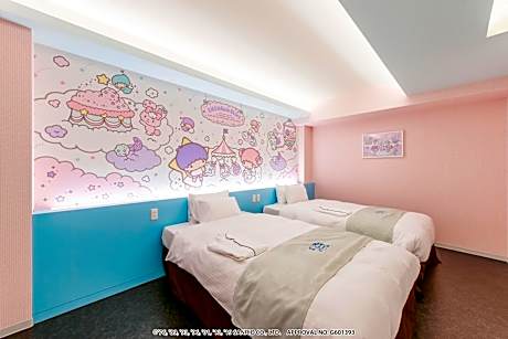 Hello Kitty Junior Suite Room Twin