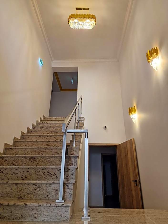 COLT DE RAI-Deluxe & Spa