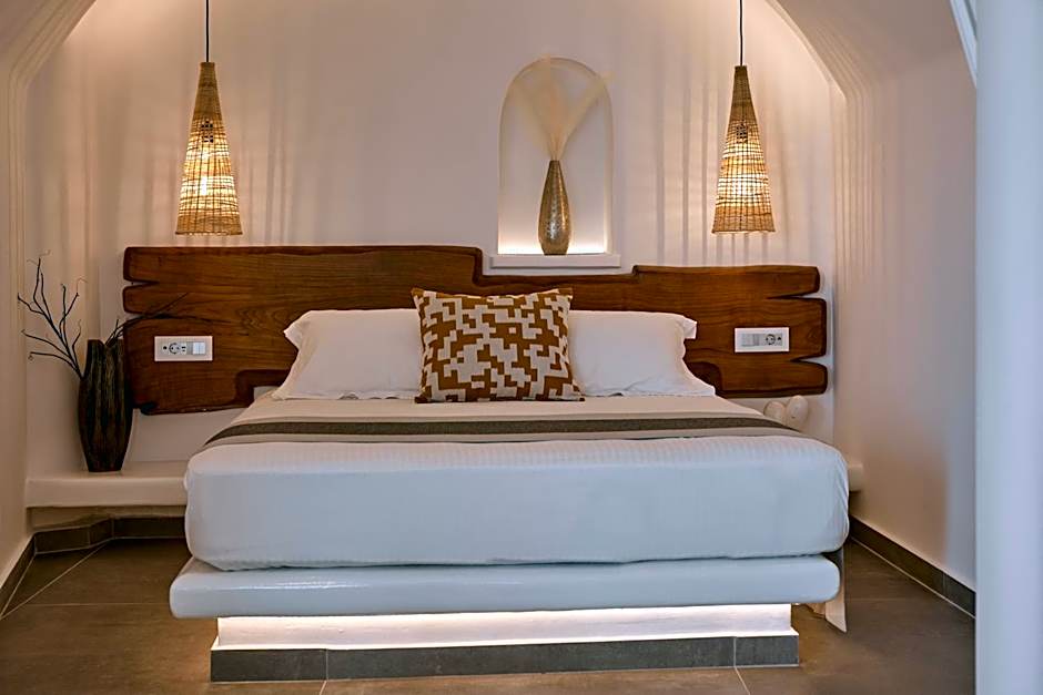 Allure Breeze Suites