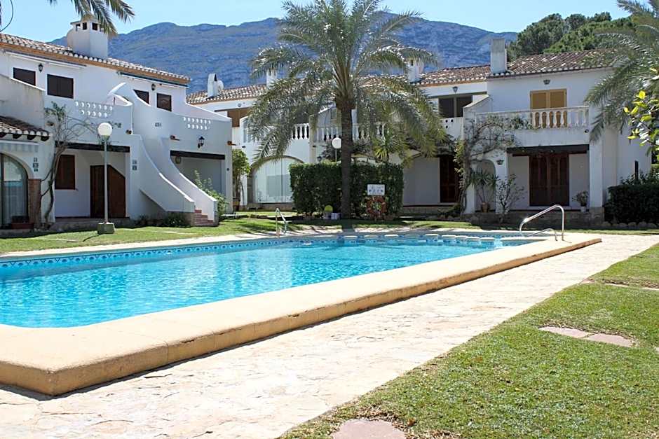 152 Tropicana Park - Deniasol