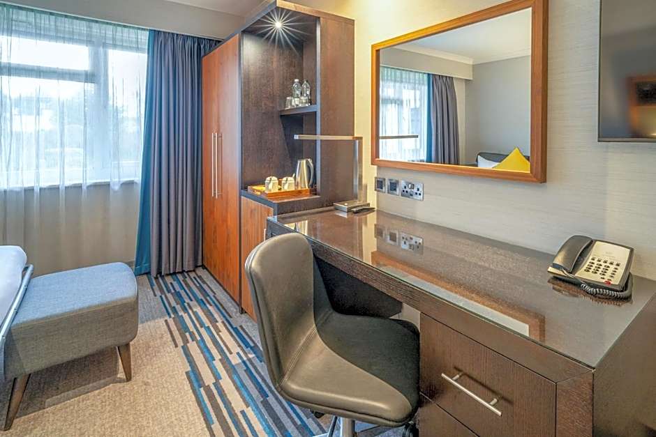 Elite Venue Selection Felbridge - Gatwick