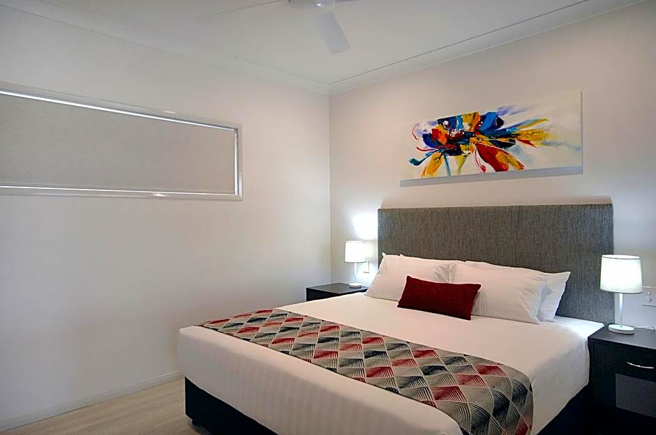 Northpoint Motel Apartments