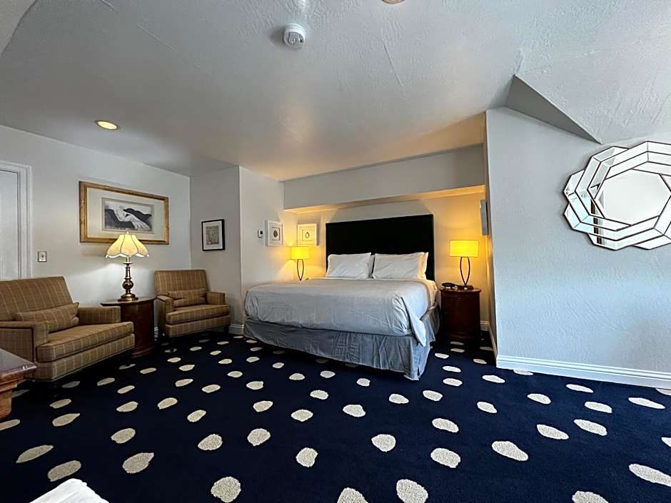 Sterling Hotel