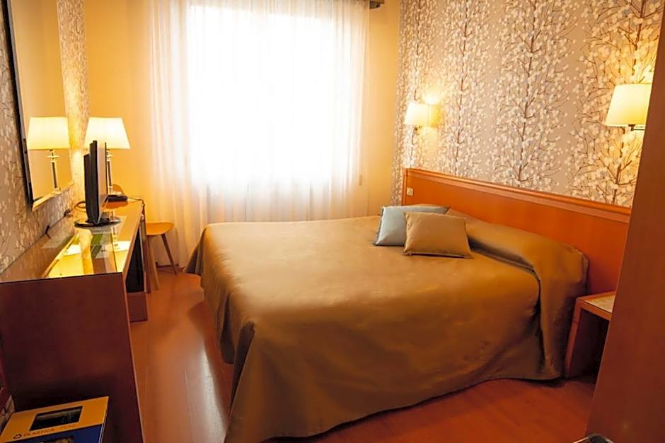 eco Hotel Milano & BioRiso Restaurant