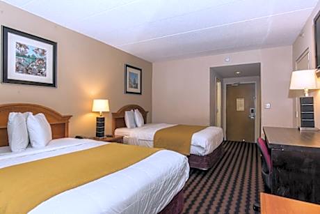 NORTHEAST GARDEN INN.