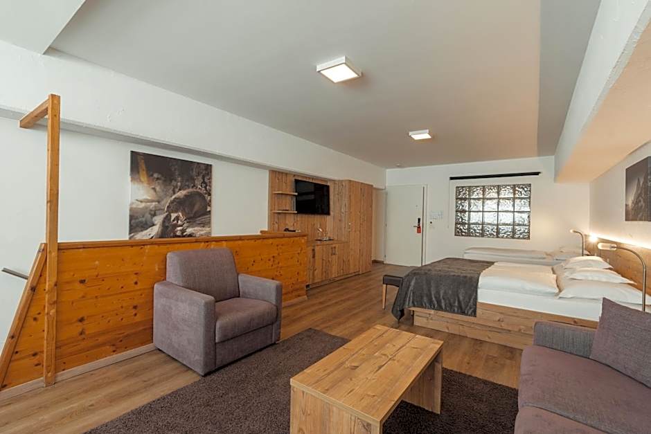 Zermatt Budget Rooms at Alpen Resort, Spa & Dining