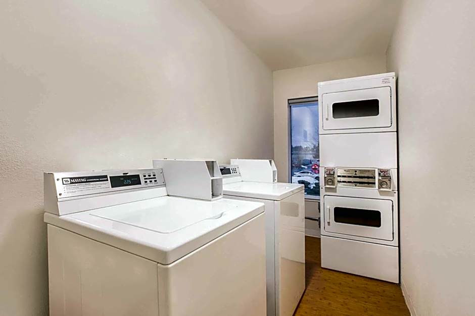 La Quinta Inn & Suites by Wyndham Everett