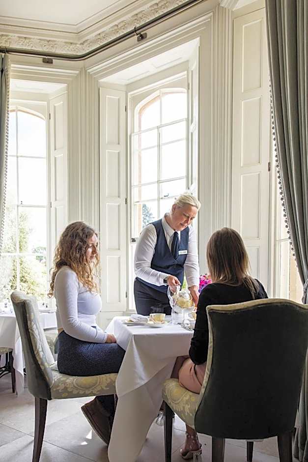 Weston Manor Hotel