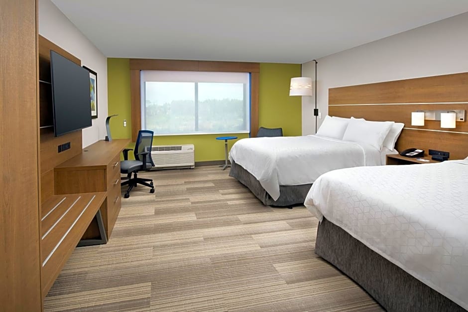 Holiday Inn Express & Suites North Brunswick