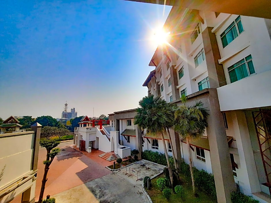 Wangchan Riverview Hotel