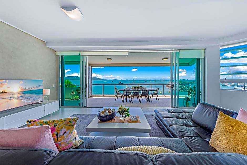 Peninsula Airlie Beach