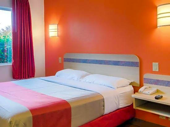 Motel 6-Washington, DC - Convention Center