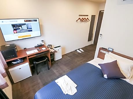 Double Room with Small Double Bed - Smoking