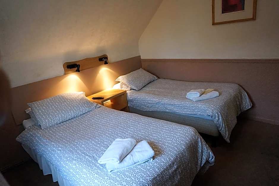 The Boundary Hotel - B&B